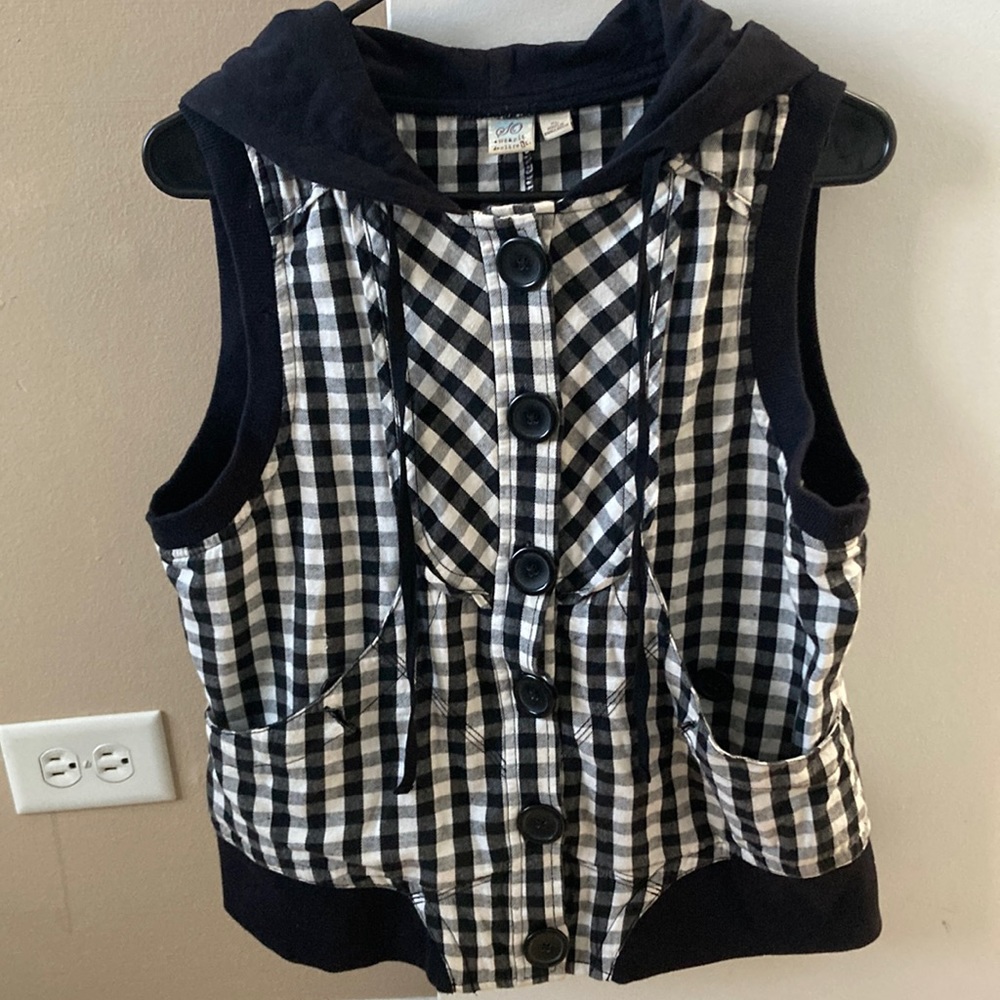 Hooded gingham vest
